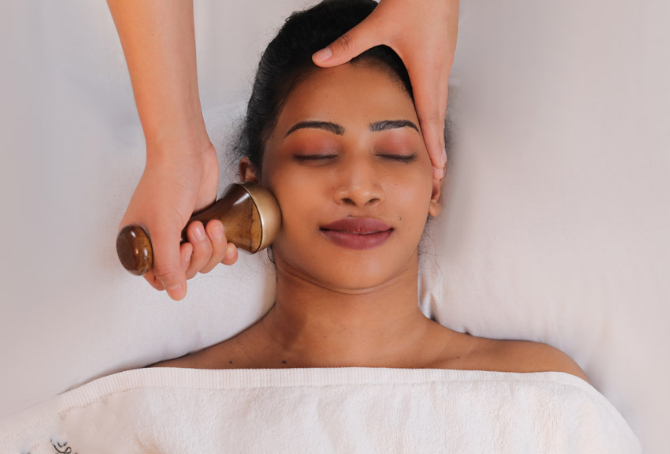 Kansa Wand Massage (Medium to Strong)