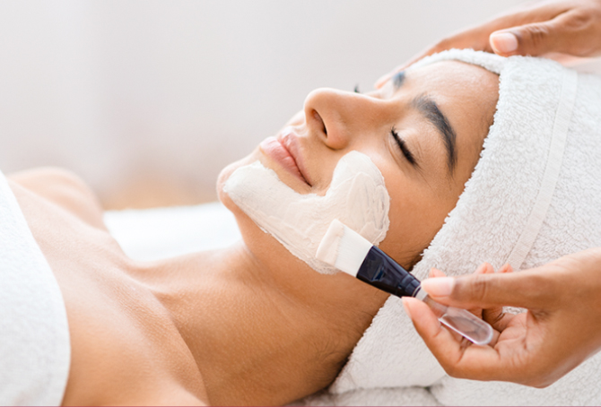 Skin Whitening & Brightening (Dry Skin)